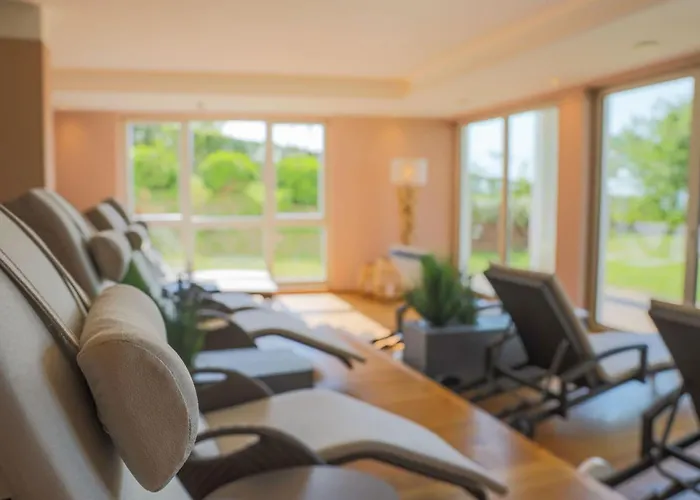 レーベンホフ ホテル 4*